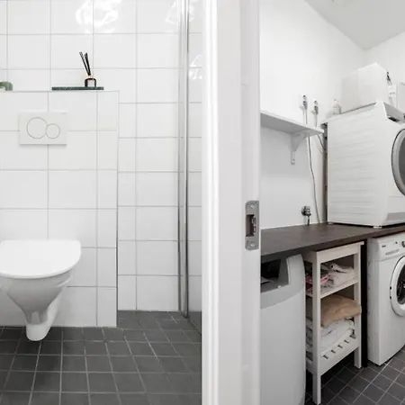 Dinbnb Calm Surroundings In Sandviken 베르겐