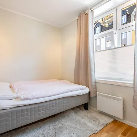 Dinbnb Calm Surroundings In Sandviken